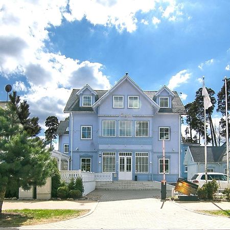 Good Stay Eiropa Hotel Economy Jūrkalne Εξωτερικό φωτογραφία